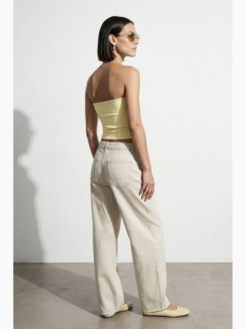 Dames strapless crop bandeautop dilvin - Kiabi Dames strapless crop bandeautop dilvin - Kiabi