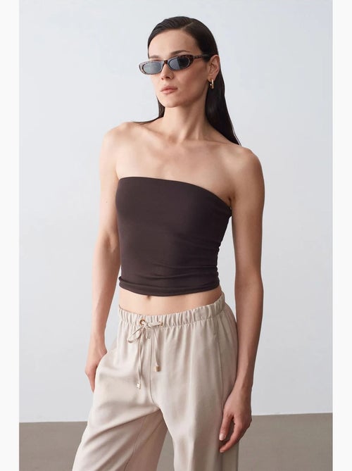 Dames strapless crop bandeautop dilvin - Kiabi Dames strapless crop bandeautop dilvin - Kiabi