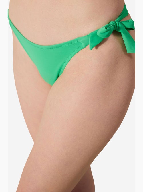 Dames string bikinibroekje penti - Kiabi Dames string bikinibroekje penti - Kiabi