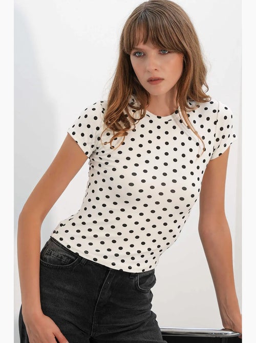 Dames t-shirt met stippen en ronde hals bdart - Kiabi Dames t-shirt met stippen en ronde hals bdart - Kiabi