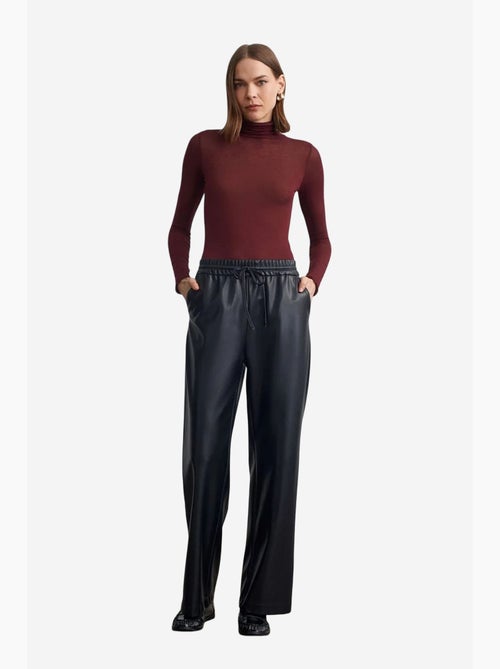 Dames wide-leg broek van imitatieleer dilvin - Kiabi Dames wide-leg broek van imitatieleer dilvin - Kiabi