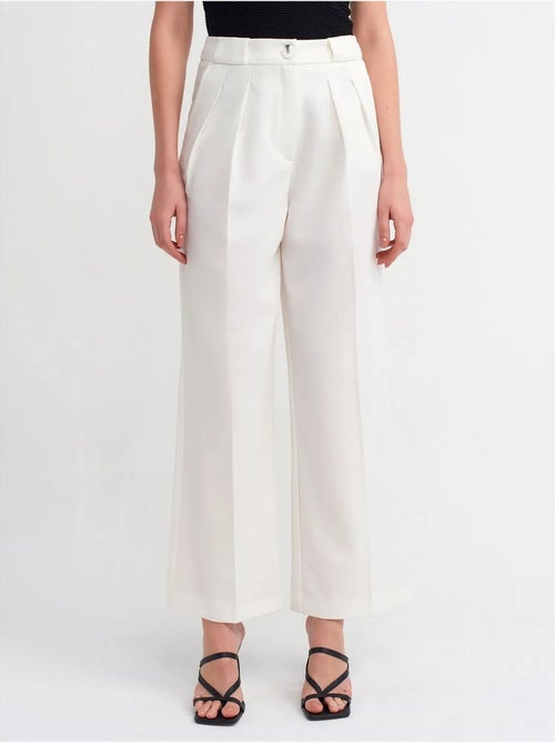 Damesbroek met hoge taille en wijde pijp van crêpe dilvin - Kiabi Damesbroek met hoge taille en wijde pijp van crêpe dilvin - Kiabi