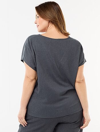 Débardeur à boutons dorés