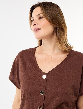 Débardeur à boutons dorés