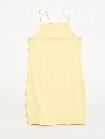 Débardeur à fines bretelles et animation poitrine