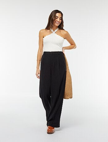 Débardeur avec col fantaisiste croisé