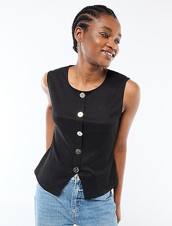 Débardeur avec ouverture par boutons dorés martelés