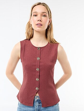 Débardeur avec ouverture par boutons dorés martelés