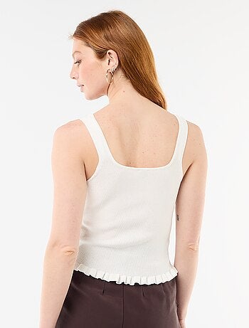 Débardeur côtelé avec ouverture boutonnée factice devant