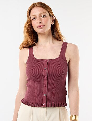 Débardeur côtelé avec ouverture boutonnée factice devant