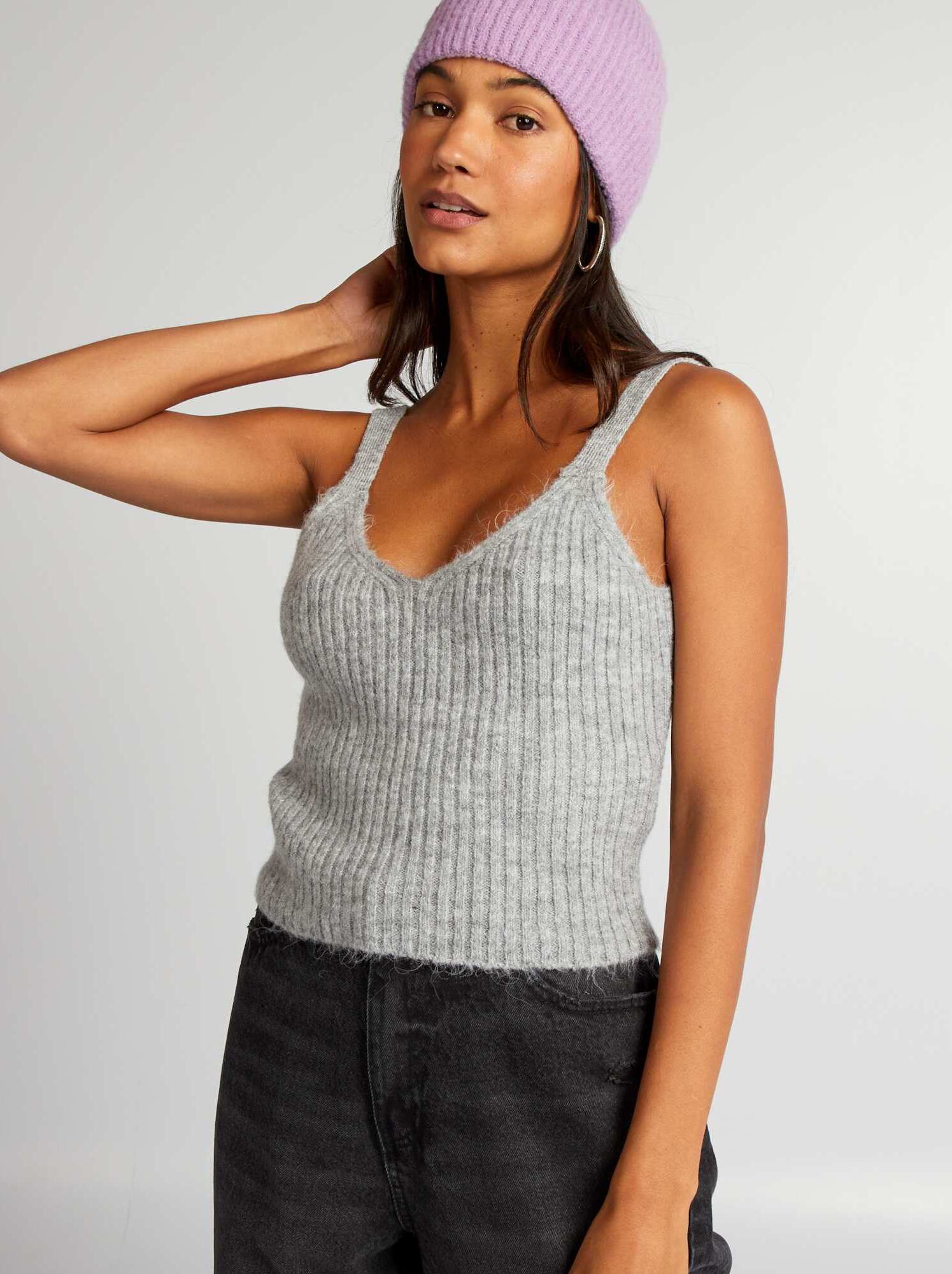 Pull débardeur femme sale