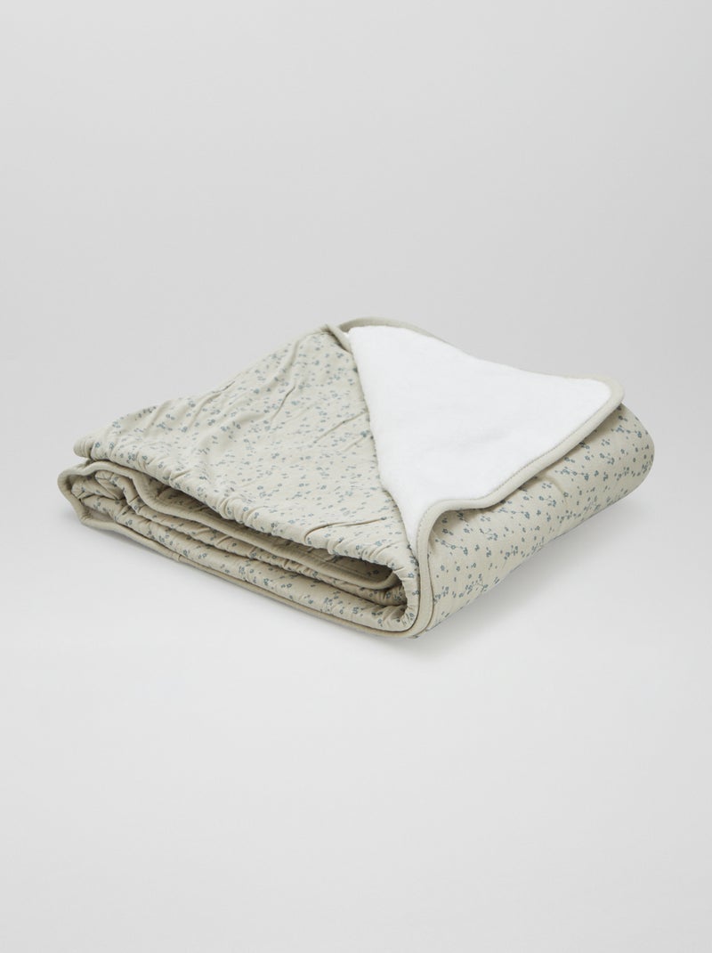 Deken met print en fleece voering GROEN - Kiabi