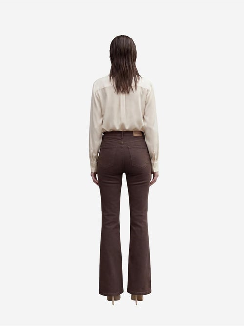 Denim broek met hoge taille en uitlopende pijpen my fashion - Kiabi Denim broek met hoge taille en uitlopende pijpen my fashion - Kiabi