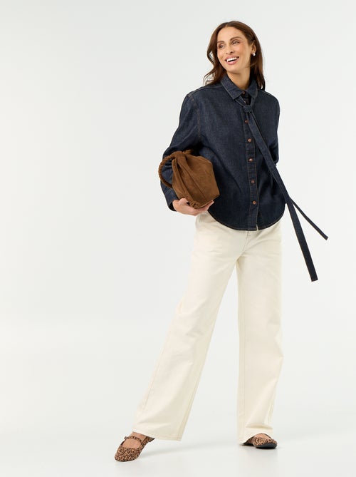 Denim overhemd met lavallièrekraag - Kiabi Denim overhemd met lavallièrekraag - Kiabi