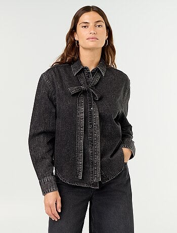 Denim overhemd met lavallièrekraag