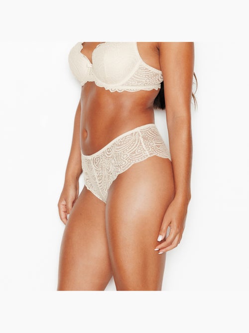 Dentelle shorty kant ecru - Kiabi Dentelle shorty kant ecru - Kiabi