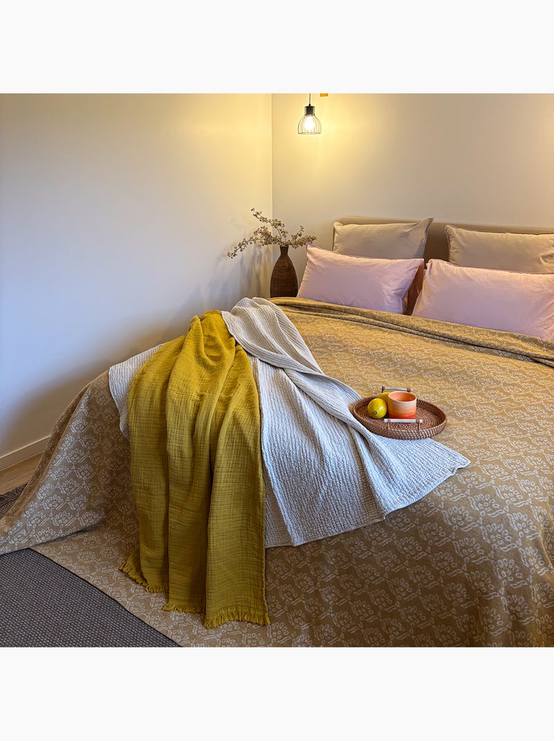 Dessus de lit jacquard motif floral Jaune foncé - Kiabi