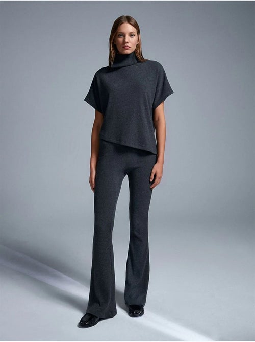 DILVIN Pantalon Évasé En Maille, Taille Haute - Kiabi DILVIN Pantalon Évasé En Maille, Taille Haute - Kiabi