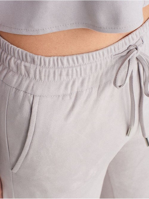 DILVIN Pantalon Jogger Effet Daim - Kiabi DILVIN Pantalon Jogger Effet Daim - Kiabi