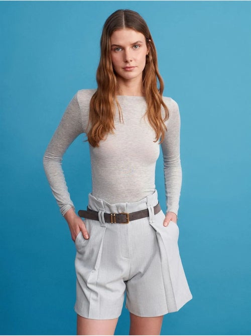 DILVIN Short Tailleur Taille Haute Avec Ceinture - Kiabi DILVIN Short Tailleur Taille Haute Avec Ceinture - Kiabi
