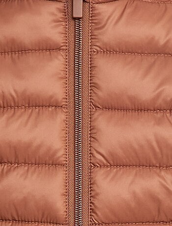 Doudoune à capuche matelassée