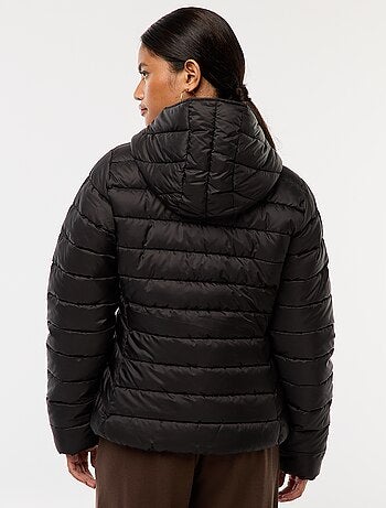 Doudoune légère à capuche unie