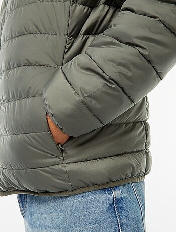 Doudoune légère à capuche