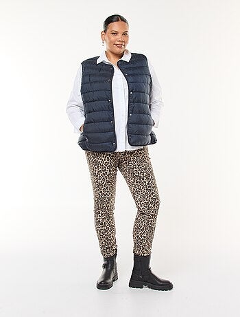 Doudoune sans manches pressionnée