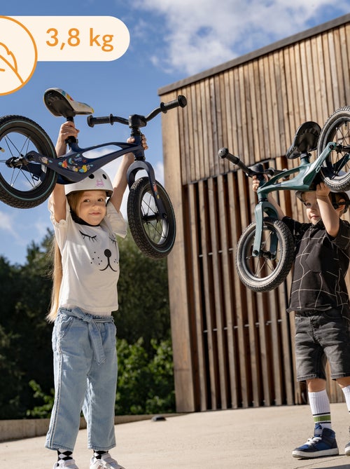Draisienne LIONELO Bart Air- Vélo enfant - Jusqu'à 30 kg - Légère - Réglage du guidon et de la selle - Kiabi Draisienne LIONELO Bart Air- Vélo enfant - Jusqu'à 30 kg - Légère - Réglage du guidon et de la selle - Kiabi