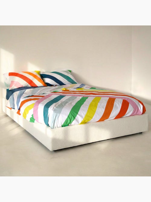 Drap Happy stripes "Happyfriday" - Kiabi Drap Happy stripes "Happyfriday" - Kiabi