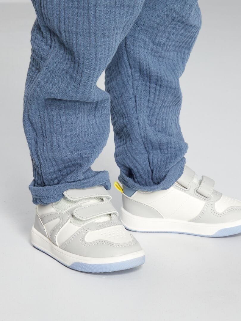 Driekleurige sneakers met klittenbanden - Uniseks BLAUW - Kiabi