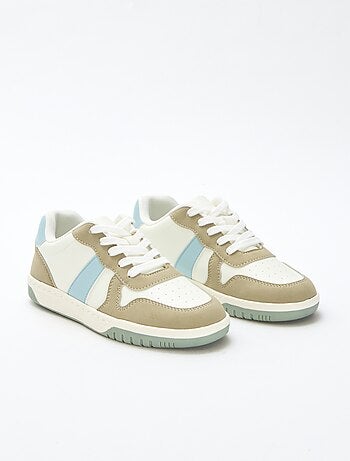 Driekleurige verstevigde lage sneakers