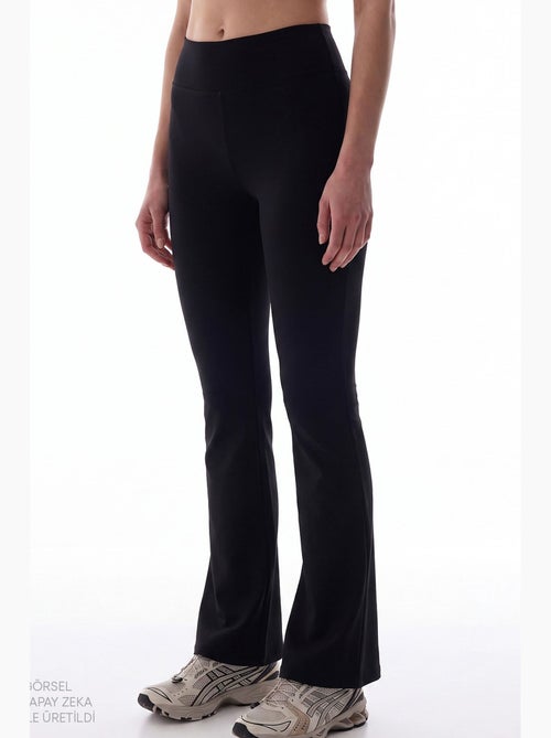 Easy feel legging met hoge taille en uitlopende pijp penti - Kiabi Easy feel legging met hoge taille en uitlopende pijp penti - Kiabi