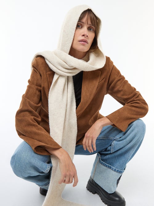 Echarpe en tricot avec capuche intégrée - Kiabi