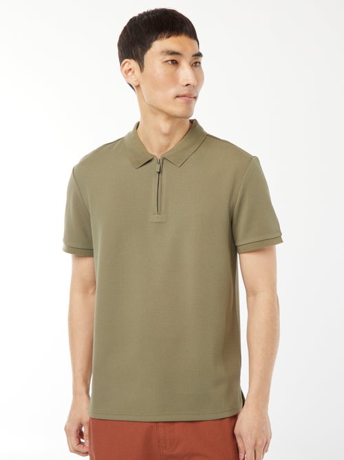 Een polo met wafeltextuur en ritsje aan de hals! - Kiabi