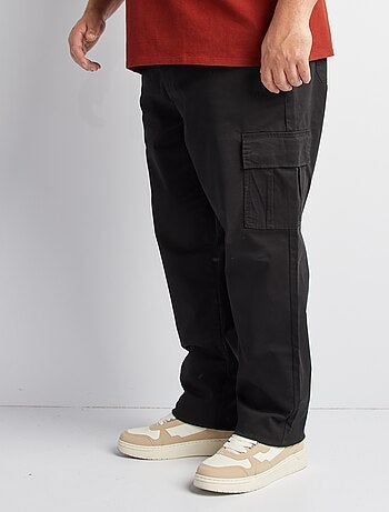 Effen broek met zakken