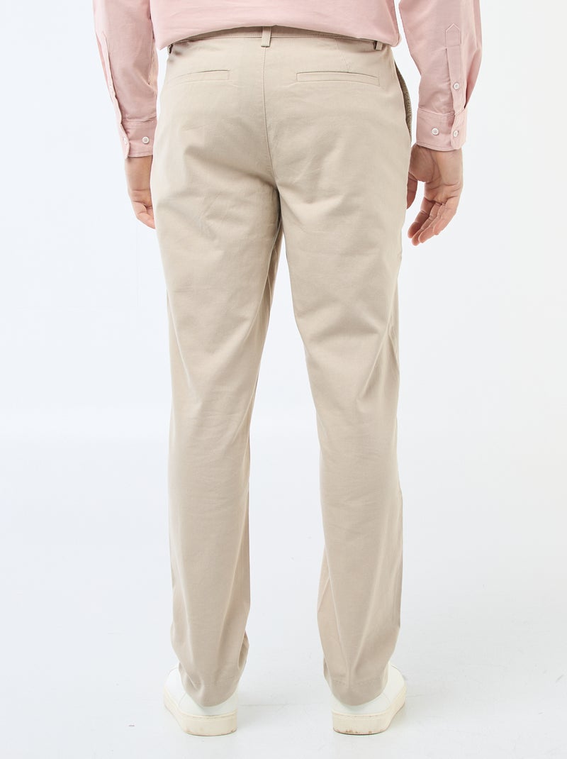 Effen chino met standaard taille Biege - Kiabi