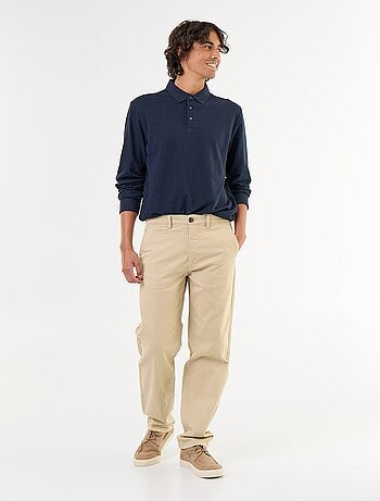 Effen chino met standaard taille