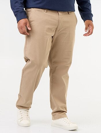 Effen chino met standaard taille