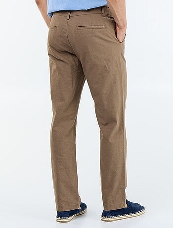 Effen chino met standaard taille