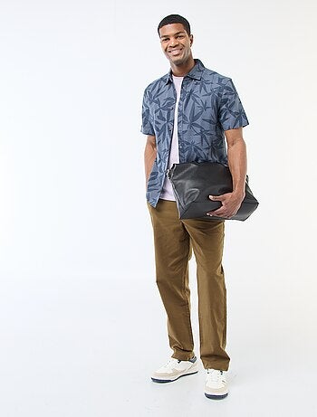 Effen chino met standaard taille