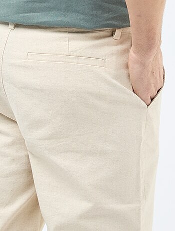 Effen chino met standaard taille