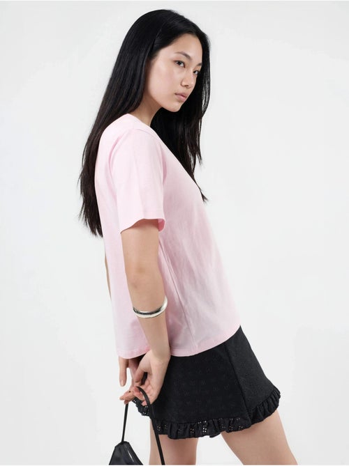 Effen gebreid t-shirt met v-hals busem - Kiabi