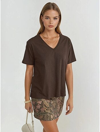 Effen gebreid t-shirt met v-hals busem