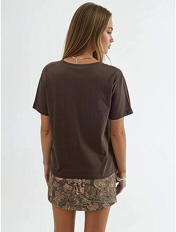 Effen gebreid t-shirt met v-hals busem