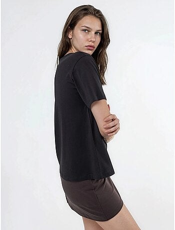 Effen gebreid t-shirt met v-hals busem
