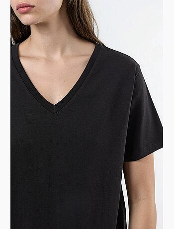 Effen gebreid t-shirt met v-hals busem