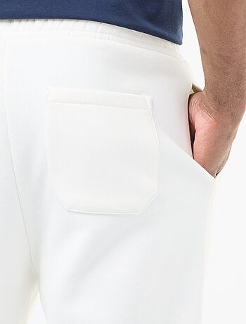 Effen joggingbroek met aantrekkoordje in de tailleband