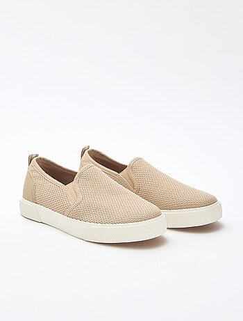 Effen lage sneakers van mesh | Slip-onmodel