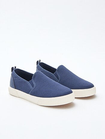 Effen lage sneakers van mesh | Slip-onmodel